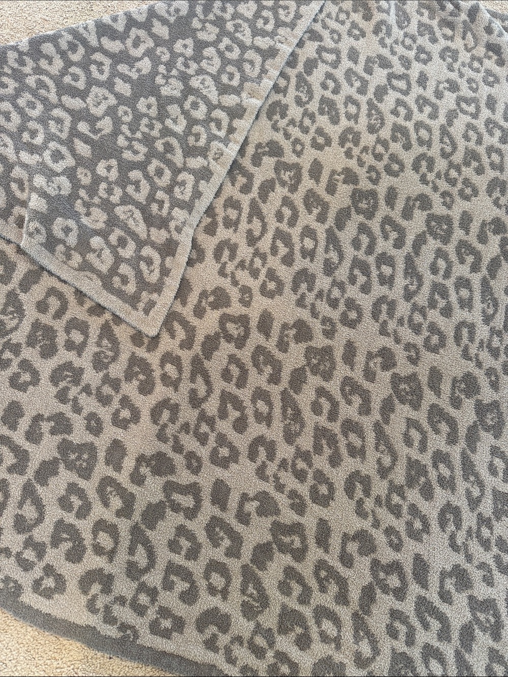 Barefoot Dreams Plush Leopard Print Throw Blanket in Gray